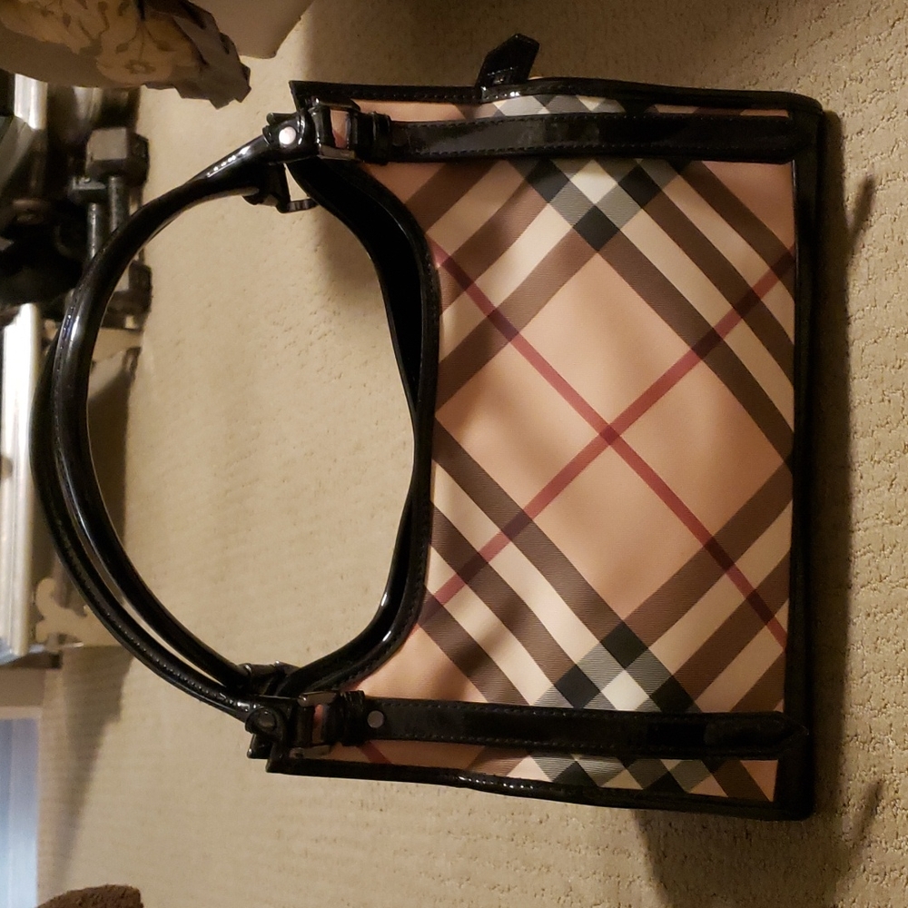 Burberry tote